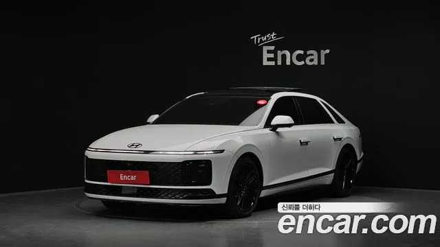 2023 Hyundai Grandeur Hybrid (Gn7) Calligraphy Sold VIN KMHN3411BPA060646 – front exterior