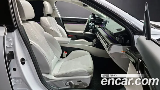 2024 Hyundai Grandeur Hybrid (Gn7) Calligraphy Sold VIN KMHN3411BRA068663 – front exterior