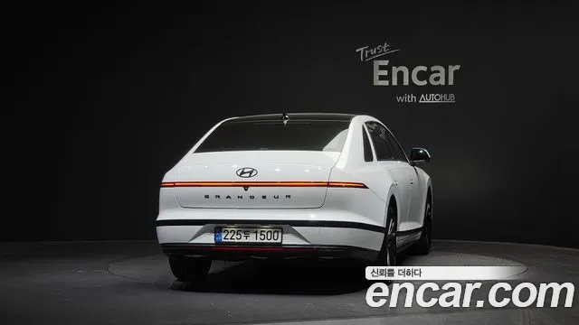 2024 Hyundai Grandeur Hybrid (GN7) Calligraphy VIN KMHN3411BRA073011