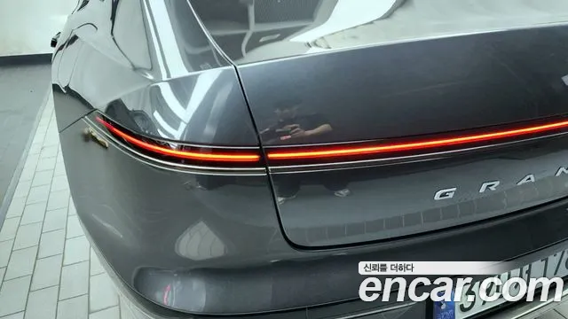 2024 Hyundai Grandeur Hybrid (GN7) Calligraphy Sold VIN KMHN3411BRA076031 – trunk area