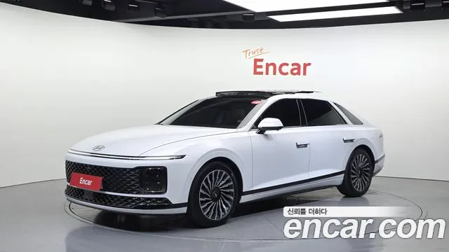 2025 Hyundai Grandeur Hybrid (GN7) Calligraphy Sold VIN KMHN3411BSA081525 – interior seats