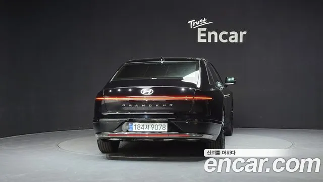 2025 Hyundai Grandeur Hybrid (GN7) Calligraphy Sold VIN KMHN3411BSA086026 – rear exterior