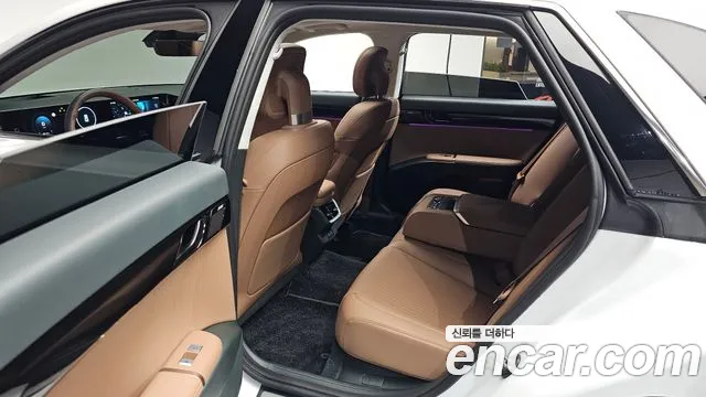 2024 Hyundai Grandeur (Gn7) 2,5 Gasoline 2wd Sold VIN KMHN341DBRA075147 – front exterior