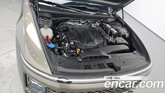 2023 Hyundai Grandeur (GN7) 3.5 Gasoline 2WD Sold VIN KMHN341EBPA017964 – side profile