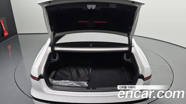 2023 Hyundai Grandeur (Gn7) 3.5 Lpg 2wd (Taxi) Sold VIN KMHN341FBPA055287 – front exterior