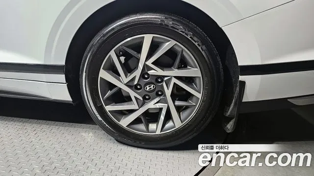 2023 Hyundai Grandeur (Gn7) 3.5 Lpg 2wd (Taxi) Sold VIN KMHN341FBPA055408 – front exterior