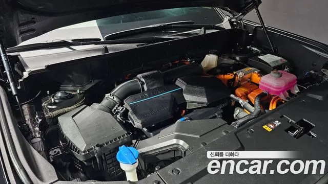 2024 Hyundai Santa Fe (MX5) HEV 1.6 2WD Sold VIN KMHP3811BRU012622 – engine bay