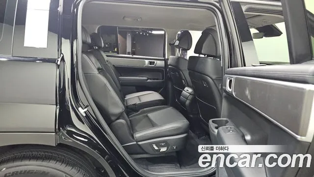 2024 Hyundai Santa Fe (MX5) HEV 1.6 2WD Sold VIN KMHP3811BRU046574 – interior seats