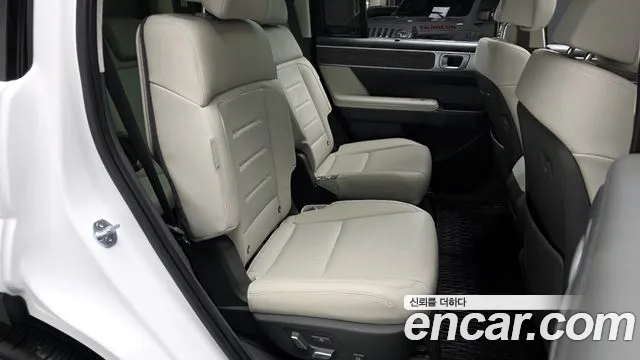 2025 Hyundai Santa Fe (MX5) HEV 1.6 2WD Sold VIN KMHP3811BSU116663 – exterior detail