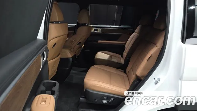 2026 Hyundai Santa Fe (MX5) HEV 1.6 2WD Sold VIN KMHP3811BTU161468 – interior seats