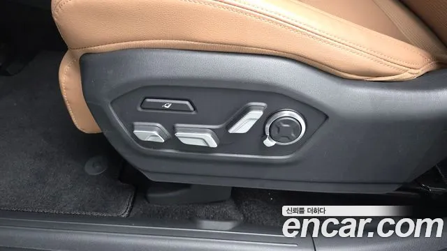 2026 Hyundai Santa Fe (MX5) HEV 1.6 2WD Sold VIN KMHP3811BTU161468 – exterior detail