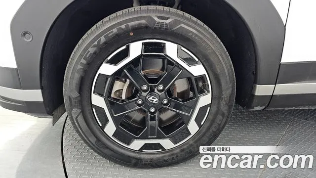 2024 Hyundai Santa Fe (MX5) Gasoline 2.5T 2WD Sold VIN KMHP381LGRU003612 – interior seats