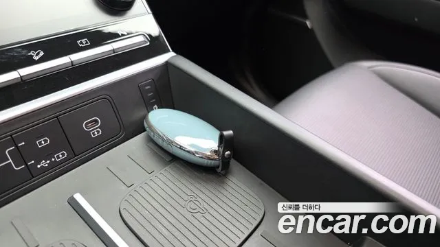 2024 Hyundai Santa Fe (MX5) Gasoline 2.5T 2WD Sold VIN KMHP381LGRU024513 – exterior detail