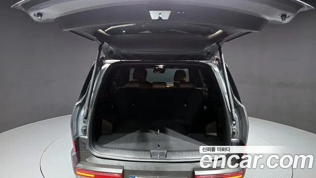 2024 Hyundai Santa Fe (MX5) Gasoline 2.5T 2WD Sold VIN KMHP381LGRU028224 – exterior detail