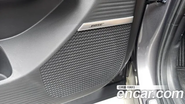 2024 Hyundai Santa Fe (MX5) HEV 1.6 2WD Sold VIN KMHP5811BRU004226 – interior seats