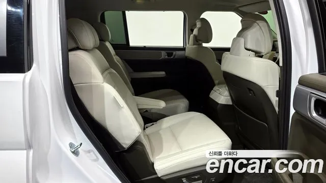 2024 Hyundai Santa Fe (MX5) HEV 1.6 2WD Sold VIN KMHP5811BRU004692 – interior seats