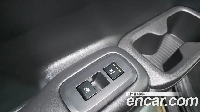 2024 Hyundai Santa Fe (MX5) HEV 1.6 2WD Sold VIN KMHP5811BRU010967 – interior seats