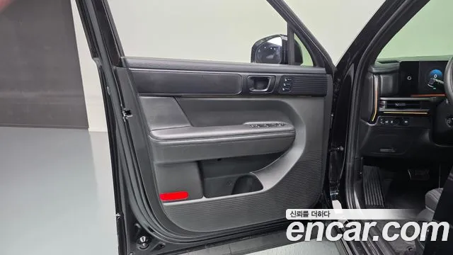 2024 Hyundai Santa Fe (MX5) HEV 1.6 2WD Sold VIN KMHP5811BRU024551 – interior seats