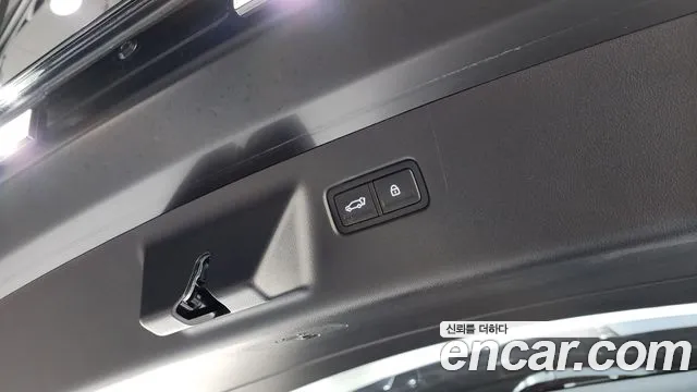 2024 Hyundai Santa Fe (MX5) HEV 1.6 2WD Sold VIN KMHP5811BRU033522 – trunk area