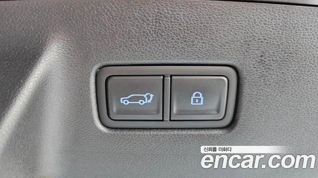 2024 Hyundai Santa Fe (MX5) HEV 1.6 2WD Sold VIN KMHP5811BRU043198 – dashboard