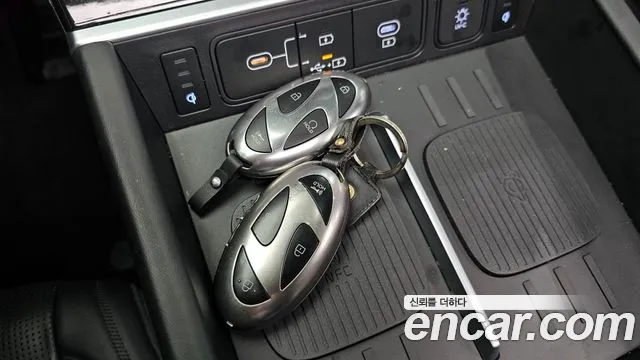2024 Hyundai Santa Fe (MX5) HEV 1.6 2WD Sold VIN KMHP5811BRU044149 – dashboard