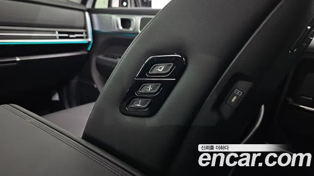 2024 Hyundai Santa Fe (MX5) HEV 1.6 2WD Sold VIN KMHP5811BRU064008 – dashboard