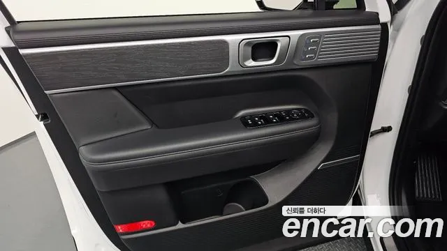 2024 Hyundai Santa Fe (MX5) HEV 1.6 2WD Sold VIN KMHP5811BRU064008 – interior seats