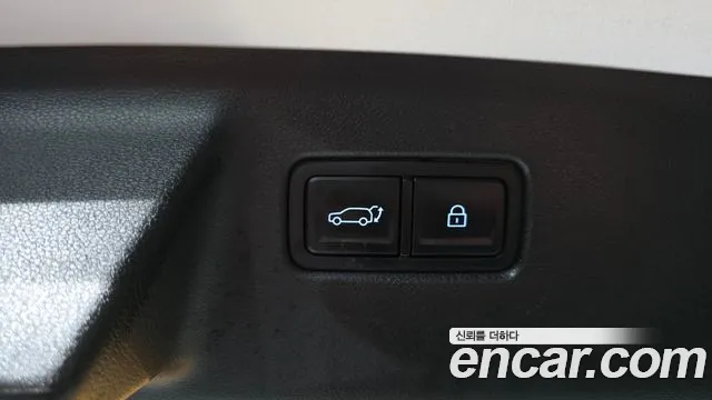 2025 Hyundai Santa Fe (Mx5) Hev 1.6 2wd Sold VIN KMHP5811BSU074895 – front exterior