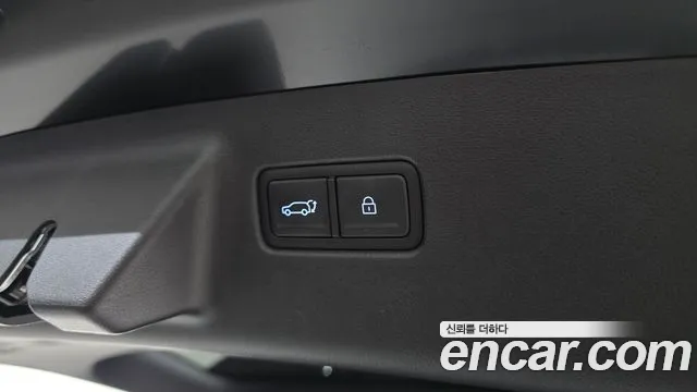 2025 Hyundai Santa Fe (MX5) HEV 1.6 2WD Sold VIN KMHP5811BSU091855 – exterior detail 2025 Hyundai Santa Fe (MX5) HEV 1.6 2WD Sold VIN KMHP5811BSU091855 – exterior detail