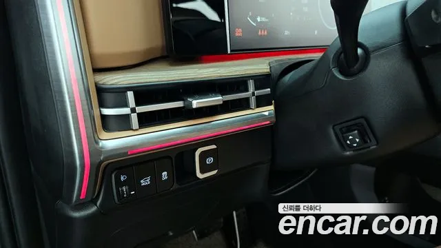 2025 Hyundai Santa Fe (MX5) HEV 1.6 2WD Sold VIN KMHP5811BSU135764 – trunk area