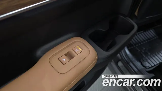2024 Hyundai Santa Fe (MX5) HEV 1.6 4WD Sold VIN KMHP5811DRU003369 – interior seats