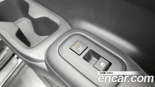 2024 Hyundai Santa Fe (MX5) Gasoline 2.5T 2WD Sold VIN KMHP581LGRU006877 – trunk area 2024 Hyundai Santa Fe (MX5) Gasoline 2.5T 2WD Sold VIN KMHP581LGRU006877 – trunk area