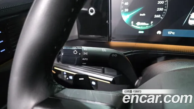 2025 Hyundai Santa Fe (MX5) Gasoline 2.5T 2WD Sold VIN KMHP581LGSU056787 – undercarriage