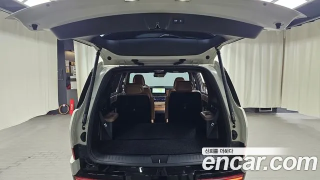 2024 Hyundai Santa Fe (MX5) Gasoline 2.5T 4WD Sold VIN KMHP581LHRU009023 – exterior detail