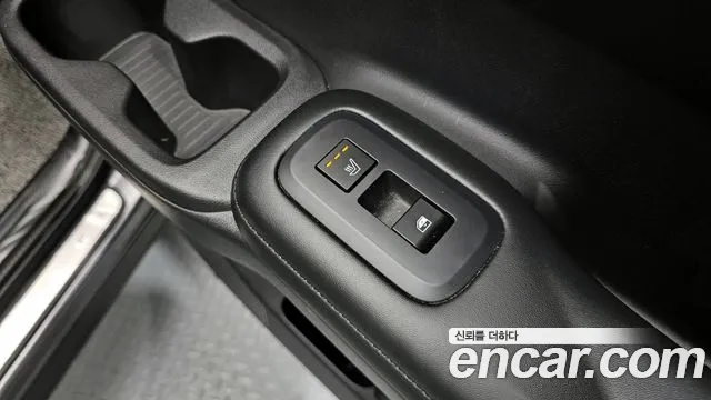 2024 Hyundai Santa Fe (MX5) Gasoline 2.5T 4WD Sold VIN KMHP581LHRU018568 – exterior detail