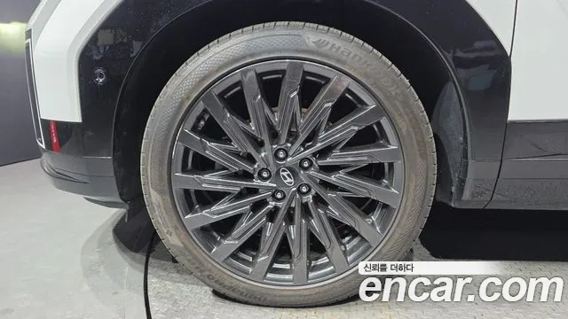 2024 Hyundai Santa Fe (MX5) Gasoline 2.5T 4WD Sold VIN KMHP581LHRU021264 – undercarriage