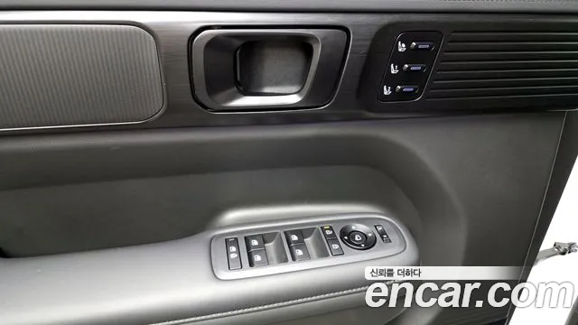 2024 Hyundai Santa Fe (MX5) Gasoline 2.5T 4WD Sold VIN KMHP581LHRU035569 – trunk area