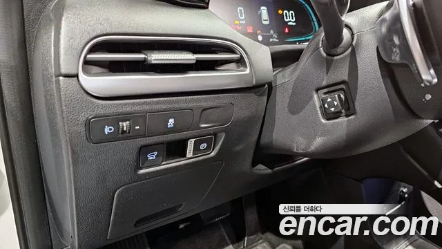 2023 Hyundai The New Palisade Diesel 2.2 2WD Sold VIN KMHR281ABPU505904 – trunk area