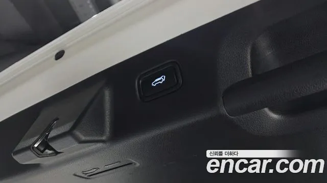 2023 Hyundai The New Palisade Diesel 2.2 2WD Sold VIN KMHR381ABPU506082 – trunk area 2023 Hyundai The New Palisade Diesel 2.2 2WD Sold VIN KMHR381ABPU506082 – trunk area