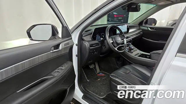 2023 Hyundai The New Palisade Diesel 2.2 2WD Sold VIN KMHR381ABPU576876 – dashboard