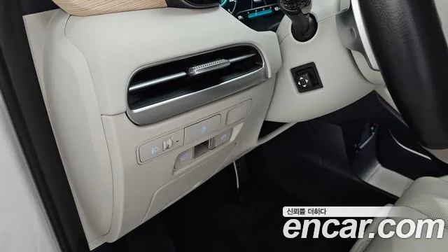 2023 Hyundai The New Palisade Gasoline 3.8 2WD Sold VIN KMHR381EBPU627824 – interior seats 2023 Hyundai The New Palisade Gasoline 3.8 2WD Sold VIN KMHR381EBPU627824 – interior seats