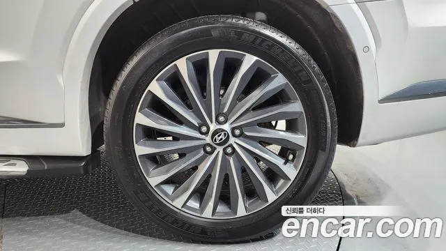 2023 Hyundai The New Palisade Diesel 2.2 2WD Sold VIN KMHR581ABPU508565 – undercarriage