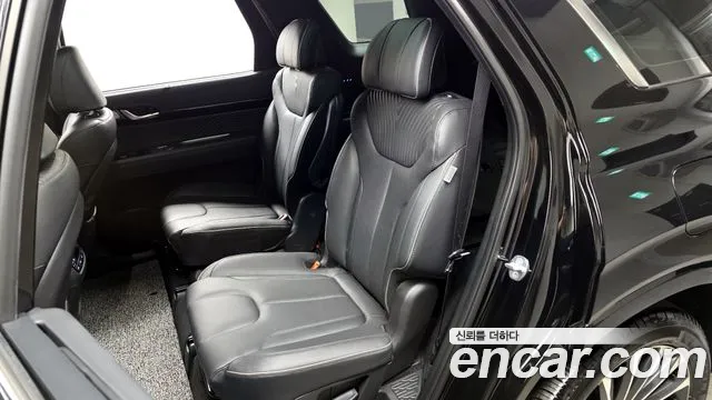 2023 Hyundai The New Palisade Diesel 2.2 4WD Sold VIN KMHR581ADPU527996 – interior seats