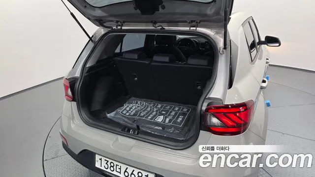 2020 Hyundai Venue 1.6 Smart Sold VIN KMHRA813ELU009192 – front exterior