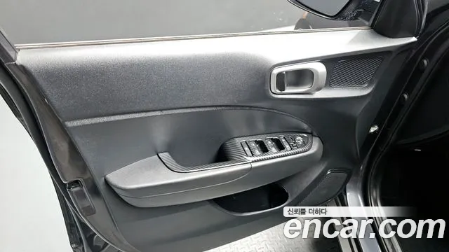 2020 Hyundai Venue 1.6 Smart Sold VIN KMHRA813ELU061298 – front exterior