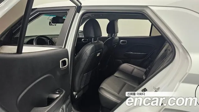 2020 Hyundai Venue 1.6 Modern Sold VIN KMHRB813ELU001115 – front exterior