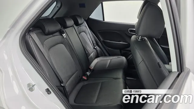 2020 Hyundai Venue 1.6 Modern Sold VIN KMHRB813ELU004261 – front exterior