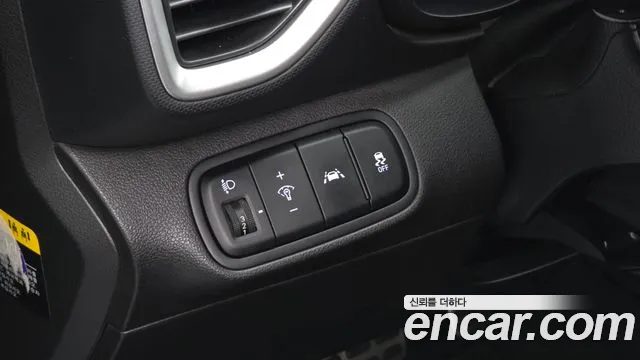 2020 Hyundai Venue 1.6 Modern Sold VIN KMHRB813ELU006143 – trunk area 2020 Hyundai Venue 1.6 Modern Sold VIN KMHRB813ELU006143 – trunk area