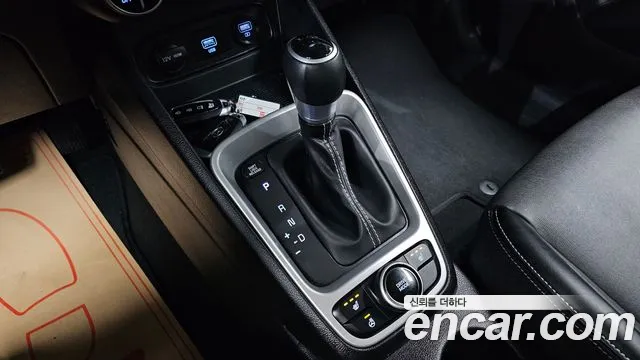 2020 Hyundai Venue 1.6 Modern Sold VIN KMHRB813ELU010282 – exterior detail 2020 Hyundai Venue 1.6 Modern Sold VIN KMHRB813ELU010282 – exterior detail