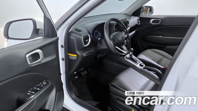 2020 Hyundai Venue 1.6 Modern Sold VIN KMHRB813ELU034469 – rear exterior